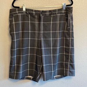 Elysian- men’s plaid board shorts- Size 36